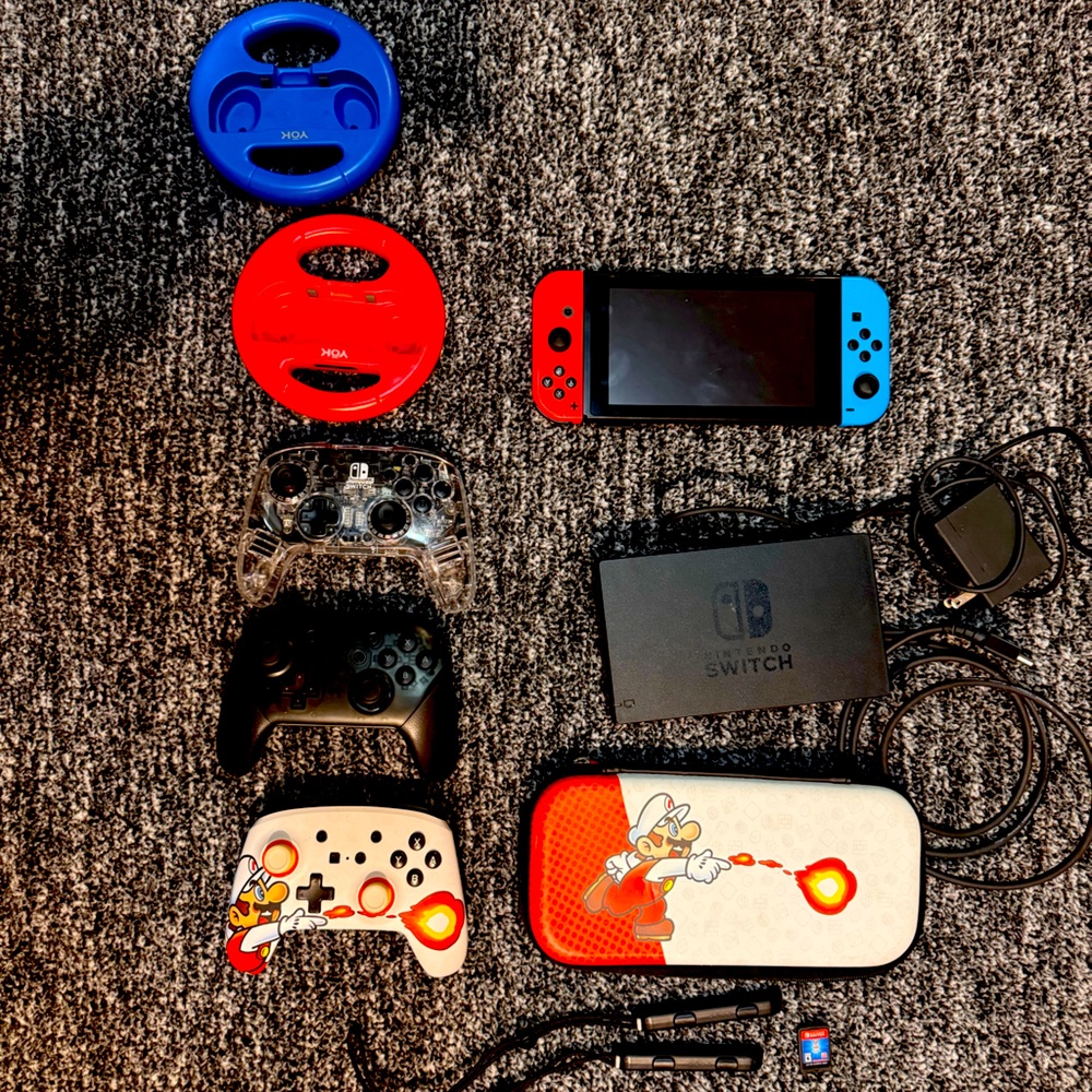 Nintendo Switch Bundle **Excellent Condition**